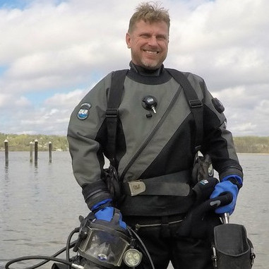 Zdenek Ulman – Marine Diving Service